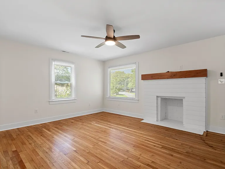 64 Druid Dr — Photo 3
