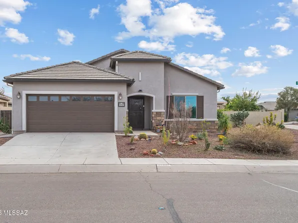 21431 E Freedom Dr, Red Rock, AZ 85145