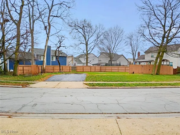 1106 Beaujolais Pl, Galloway, OH 43119