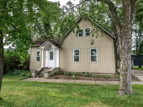 104 Spruce St, Farmington, MN 55024