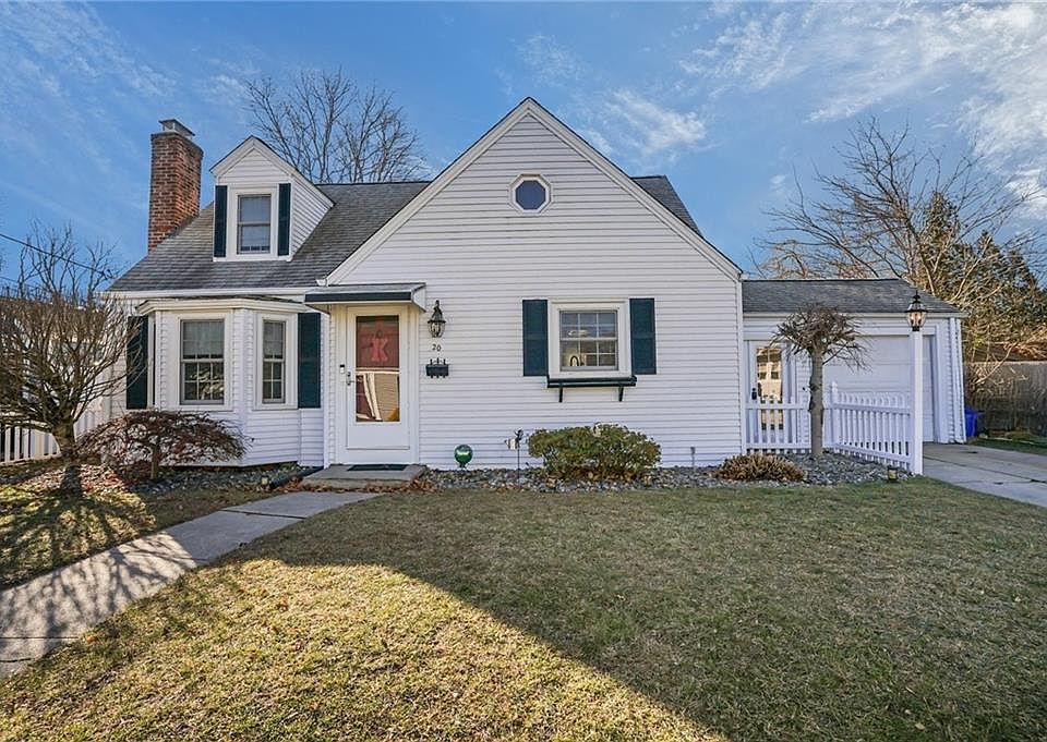 1st image of 20 Maryland Dr