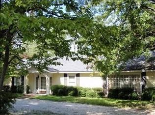 1004 Tickle Hill Rd, Camden, SC 29020