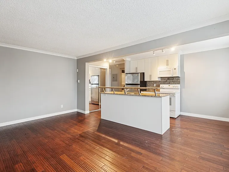 10525 83rd Ave NW — Photo 35