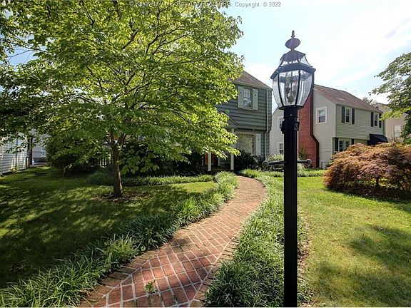 3rd image of 3711 Virginia Ave SE