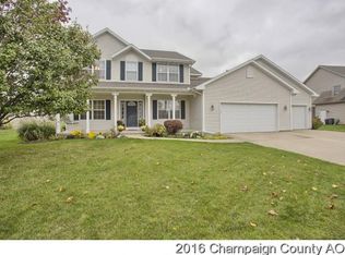 608 Winston Dr, Saint Joseph, IL 61873