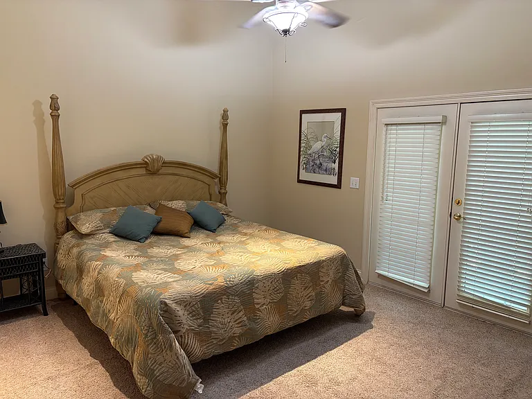 15 Charleston Cir — Photo 12