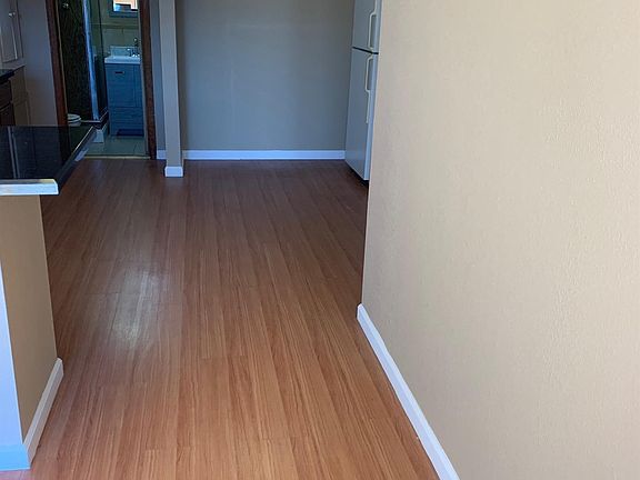 3rd image of 41 W Cavour St