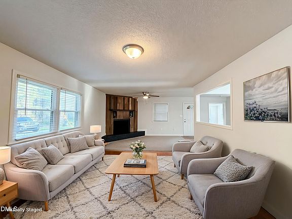 2nd image of 1302 Creech Rd