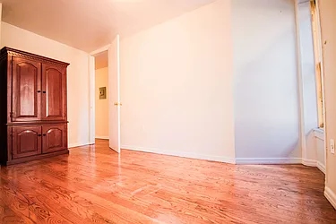 Rented by Nolita Group