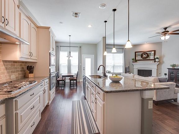 2nd image of 10205 Paul Revere Way