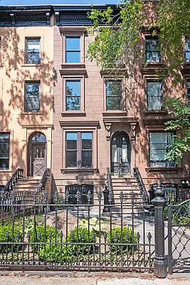 Rented by Compass | media 28