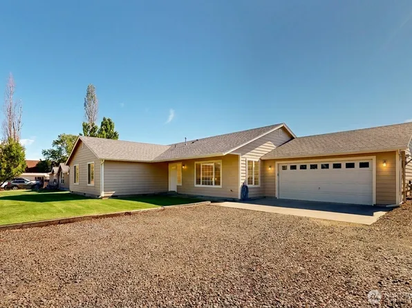 107 S Hill Street, Weston, OR 97886