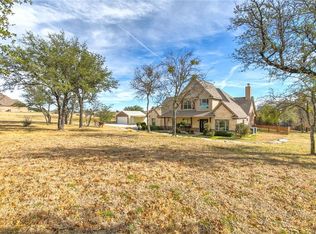233 Canyon Creek Cir, Weatherford, TX 76087