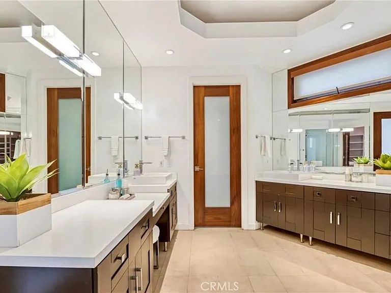 8835 Evanview Dr — Photo 14