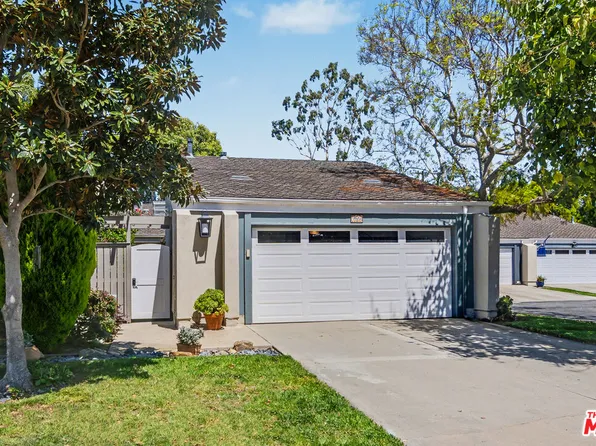 19525 Starfish Ln, Huntington Beach, CA 92648