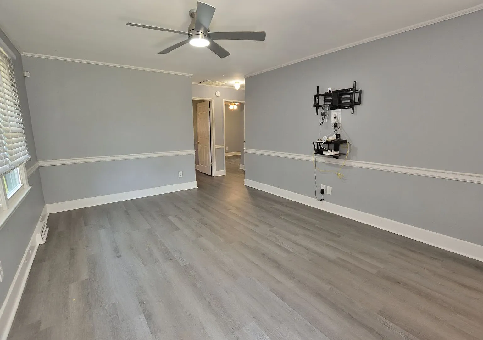 1208 Russell Street — Photo 3
