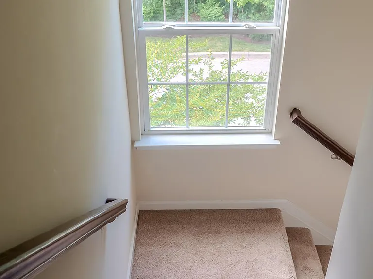 726 Millhouse Dr — Photo 38