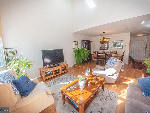 5th image of 14069 Saddleview Dr