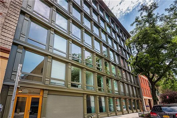 Rented by DGSIR REALTY | media 9