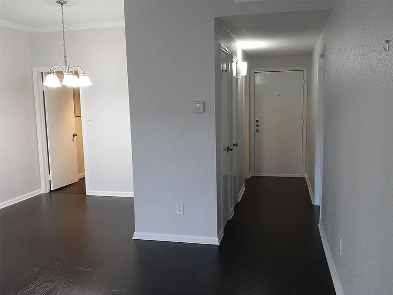 2400 N Braeswood Blvd #312 — Photo 6