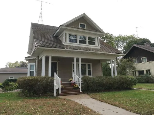 314 3rd Ave, Charles City, IA 50616