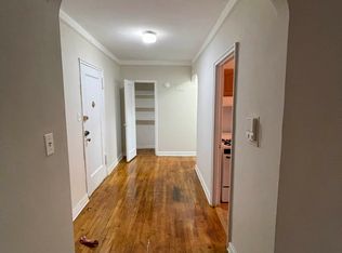 4018 Hampton St APT 2F, Flushing, NY 11373