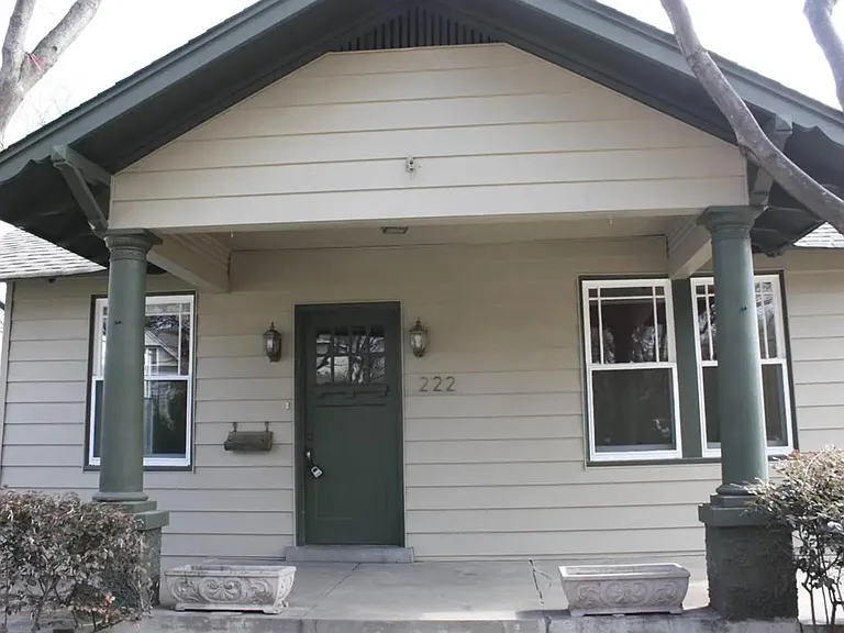 222 S Edgewood St — Photo 3