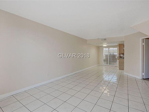 3rd image of 3828 Fitzpatrick Dr