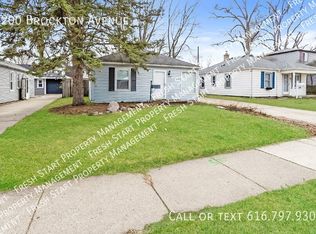 2200 Brockton Ave, Royal Oak, MI 48067