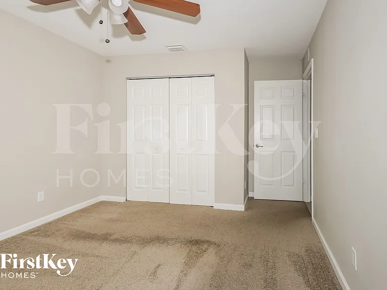 1257 SW Century Ave — Photo 12