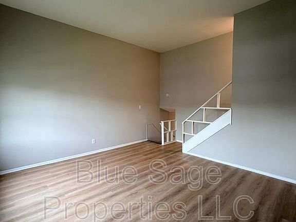 2nd image of 117 Ervin Ave