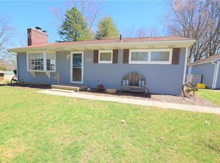 1755 Far View Rd, Akron, OH 44312