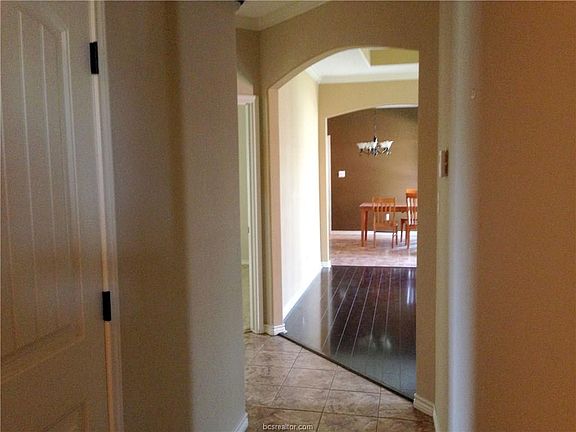 4th image of 4213 Candace Ct