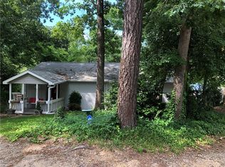 605 Dogwood Point, Leesville, SC 29070