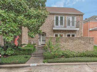 9530 Bayou Brook St, Houston, TX 77063