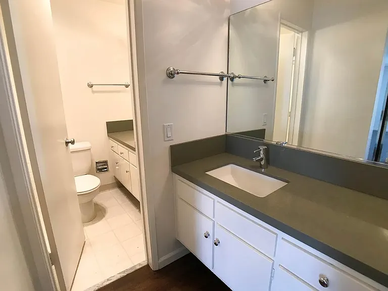 1054 S Bedford St #306 — Photo 4