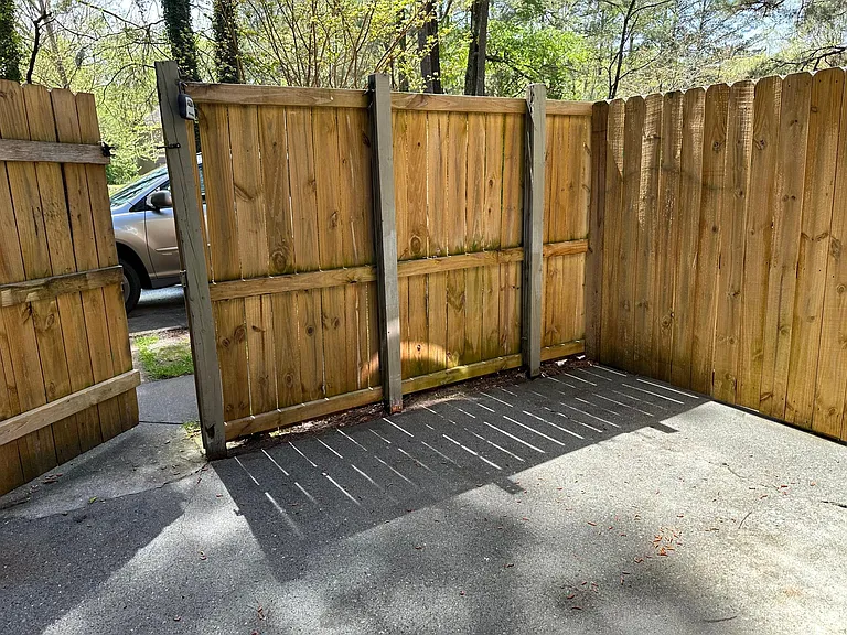 6339 Holcomb Way #D — Photo 26