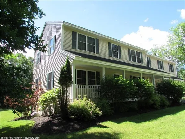 433 Oak St, Oakland, ME 04963