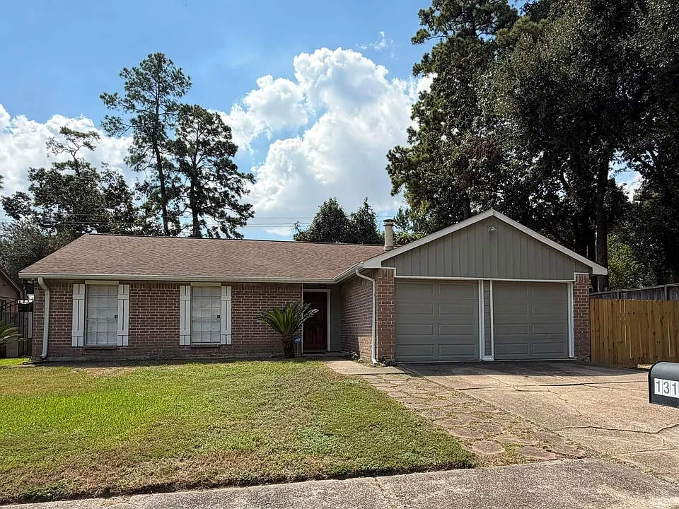 13102 Boyer Ln