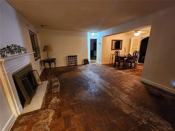 2nd image of 4431 N Askew Ave