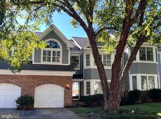 1214 Woodbrook Ct, Reston, VA 20194