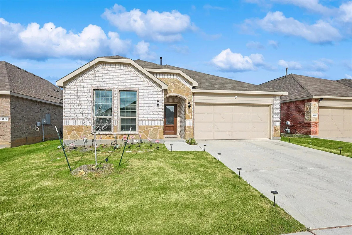 Building Photo - 3512 Chasemoor Dr