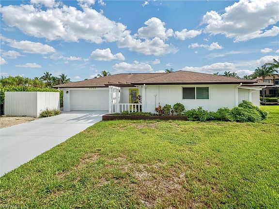 3rd image of 5943 Baker Ct