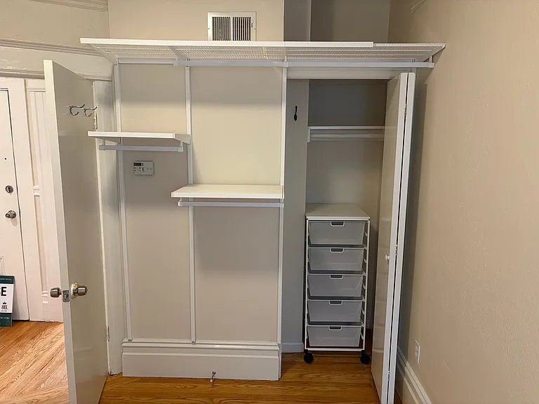 329 Linden St — Photo 10