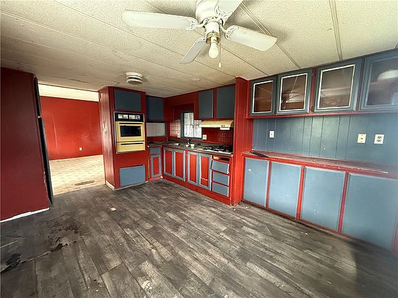 4th image of 1851 Oliver Drive