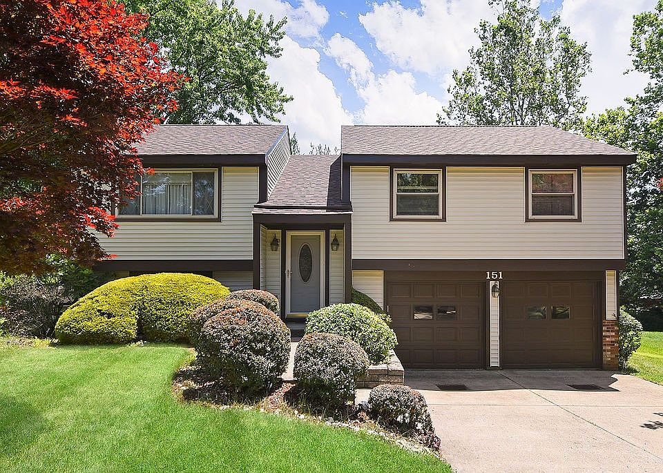 1st image of 151 Summit Ridge Dr