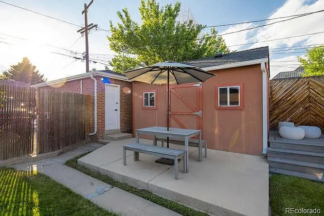 4 bed, 1662 sqft, $3,900 — Photo 4