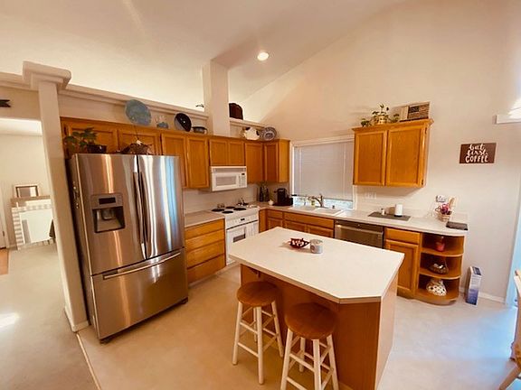 5th image of 4416 NE 133rd Ct