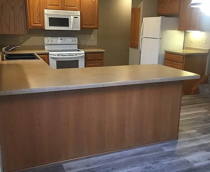 411 Darlene Dr — Photo 3