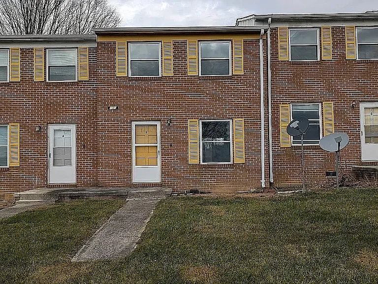 302 Musser Ave #C — Photo 1